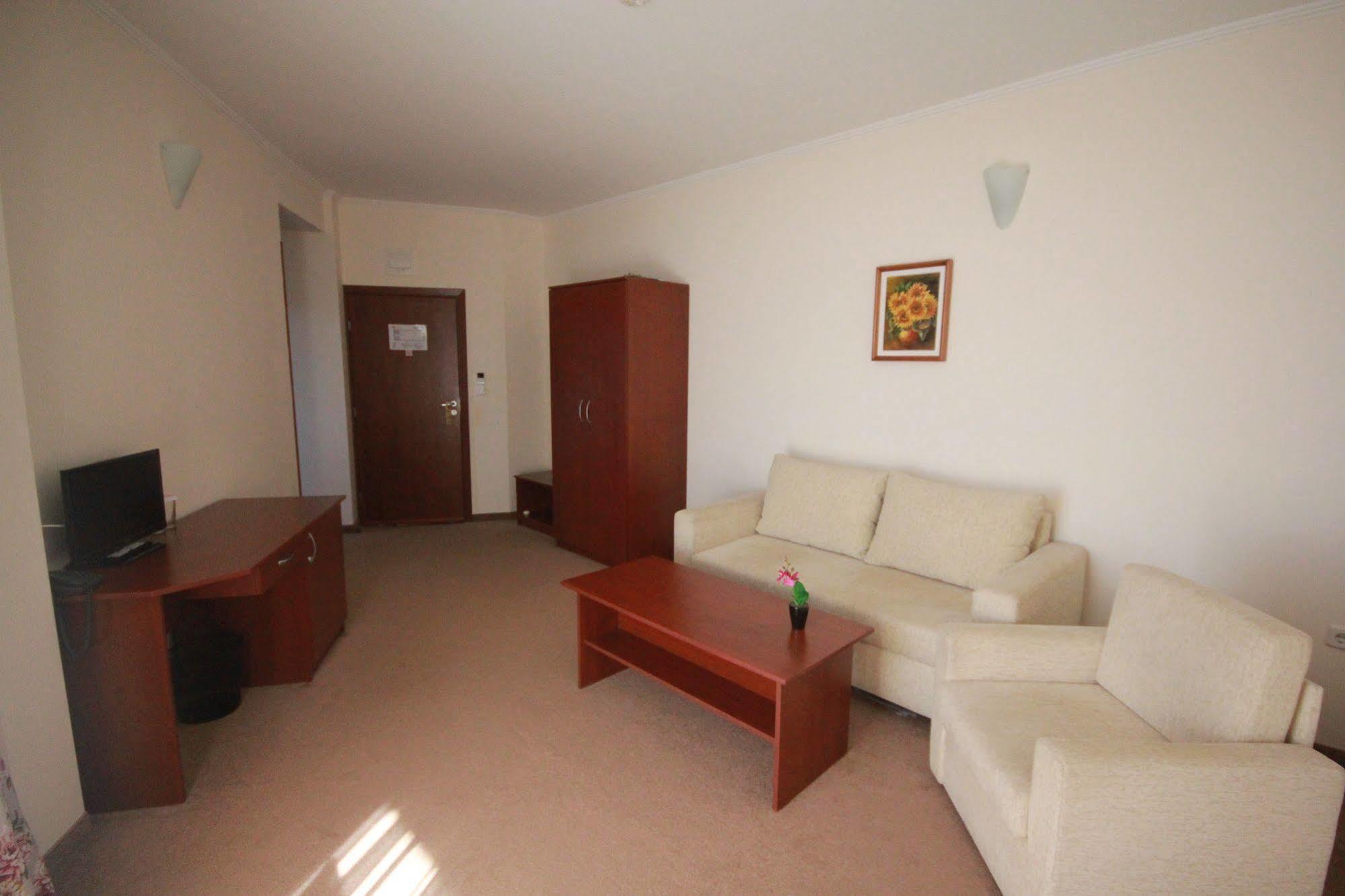 Dafovska Hotel Pamporovo Luaran gambar